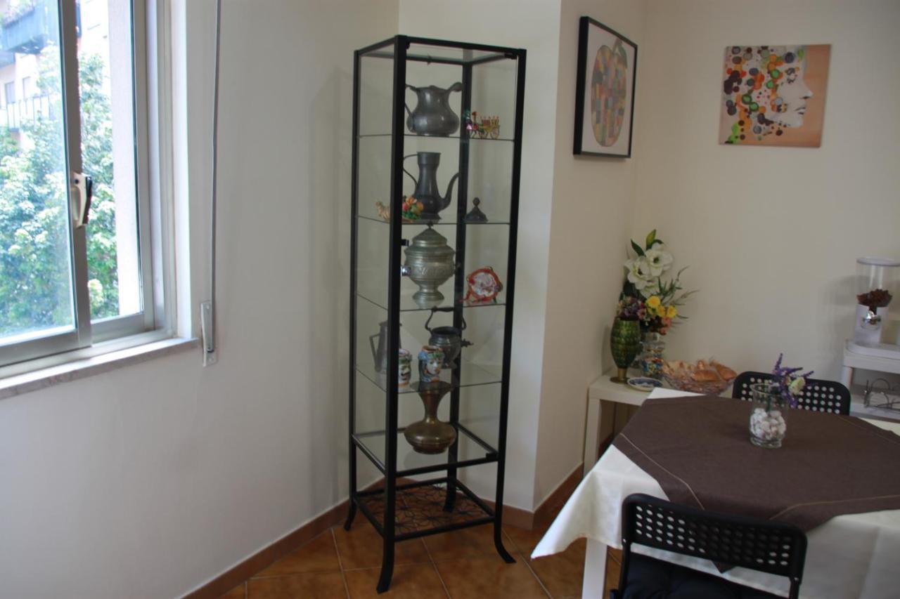 B&B Alexander-Room And Breakfast Palerme Extérieur photo